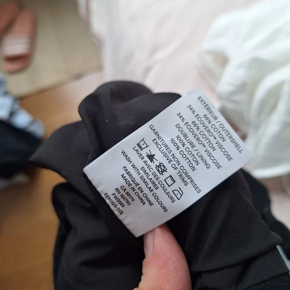 Frank & Oak Black Mini Textured Skirt - Picture 3 of 8